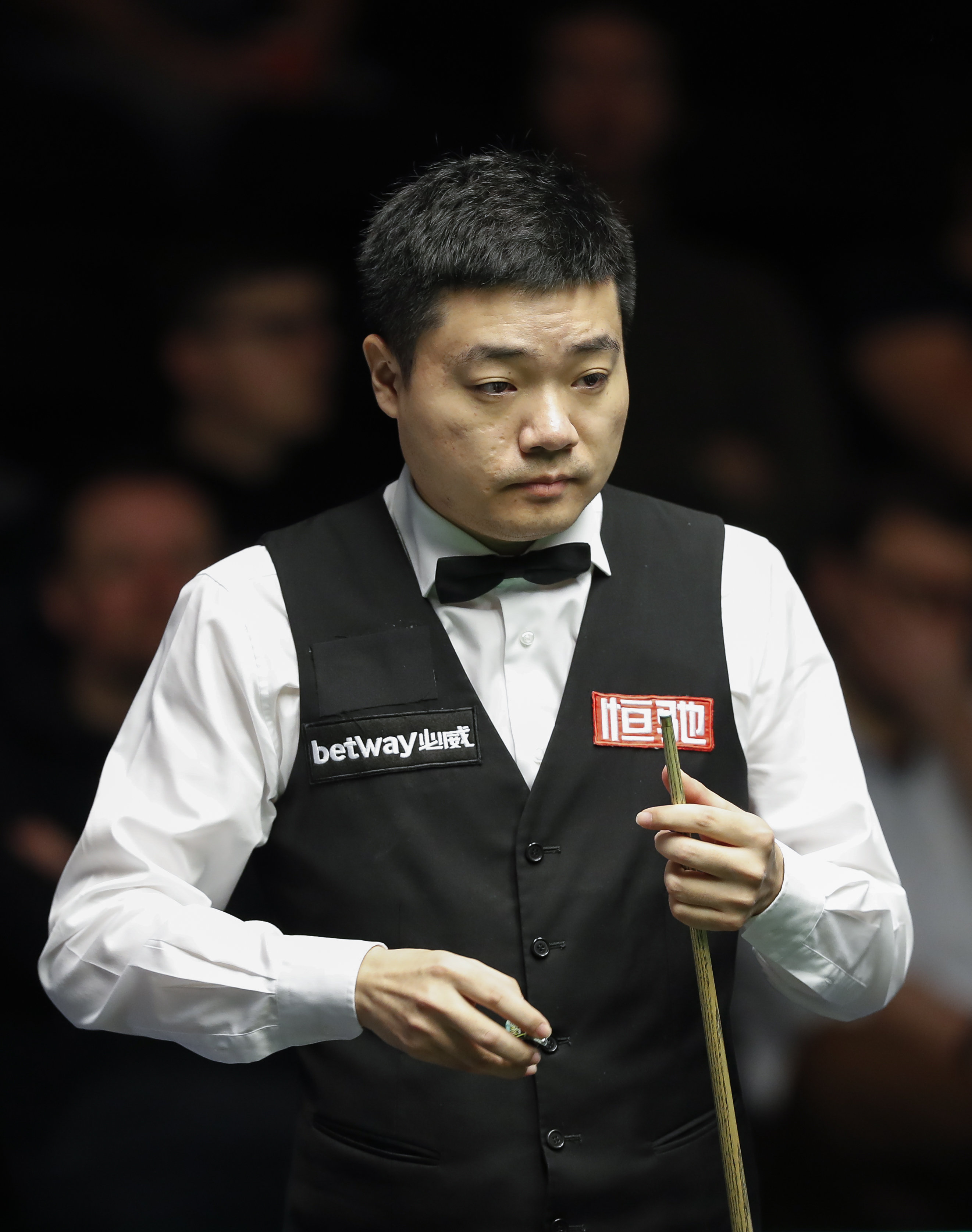 血赚！火箭8换1补杜兰特短板，灰熊1换7囤首轮，独行侠留欧文明智