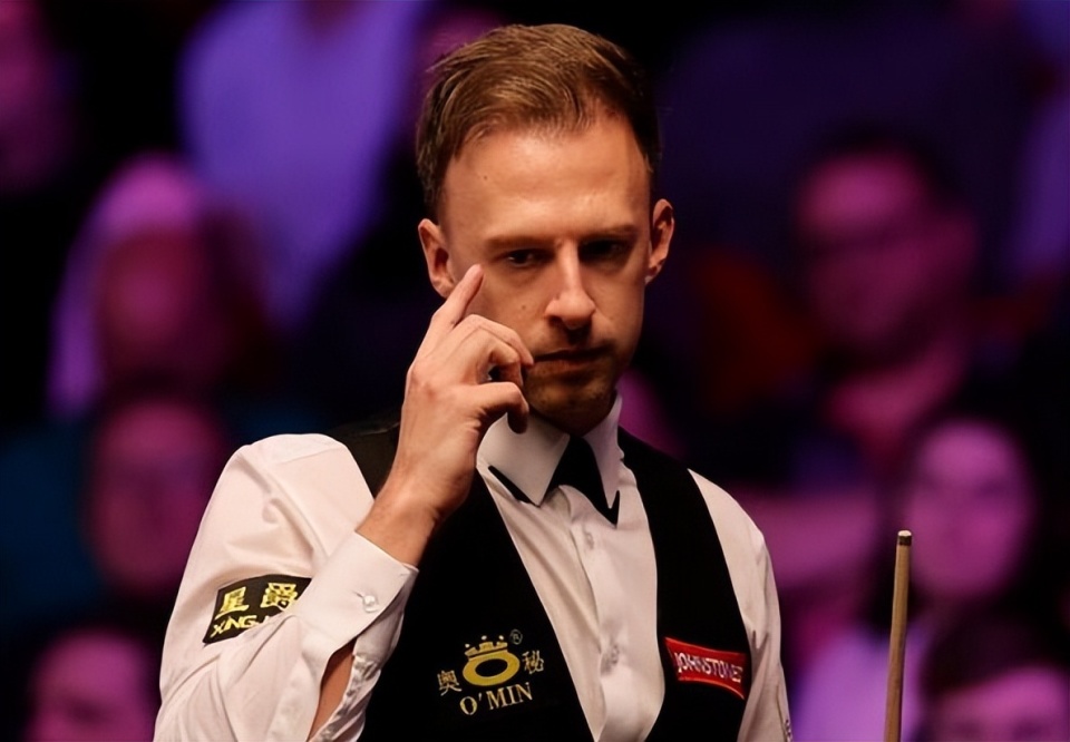 随着她的不 随着她的不